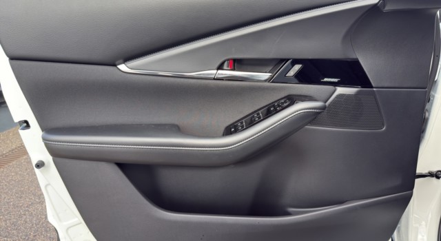 MAZDA CX-30 SKYACTIV-X 186 M Hybrid Exclusive Line FWD AT