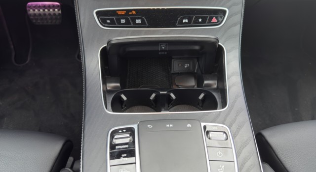 MERCEDES-BENZ E 300 de T 4Matic EQ Star 9G-Tronic