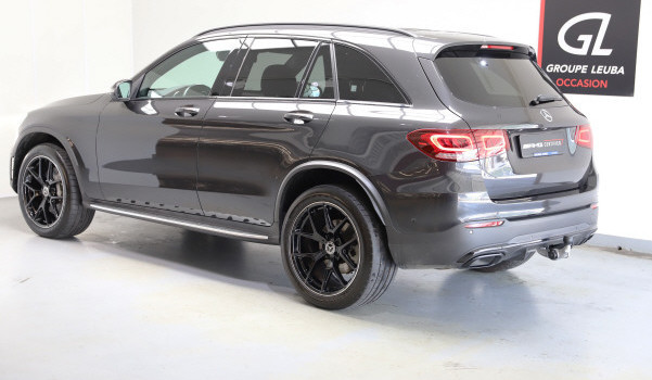 MERCEDES-BENZ GLC 300 e AMG Line 4Matic