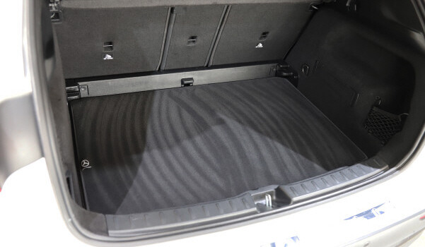 MERCEDES-BENZ GLA 220 d 4Matic 8G-DCT
