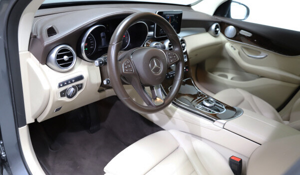 MERCEDES-BENZ GLC 300 4Matic Exclusive 9G-Tronic