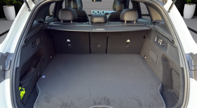 MERCEDES-BENZ GLC 300 e 4Matic EQ Star 9G-Tronic