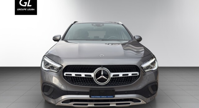 MERCEDES-BENZ GLA 250 e Progressive 8G-DCT