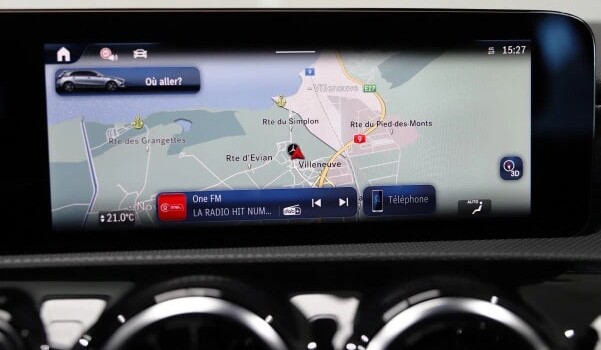 MERCEDES-BENZ A 180 7G-DCT