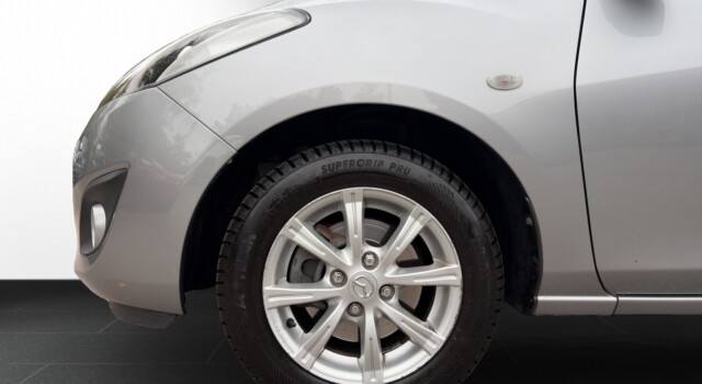 MAZDA 2 1.5i 16V Exclusive Automatic