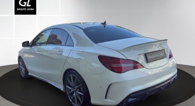 MERCEDES-BENZ CLA 45 AMG 4Matic Speedshift