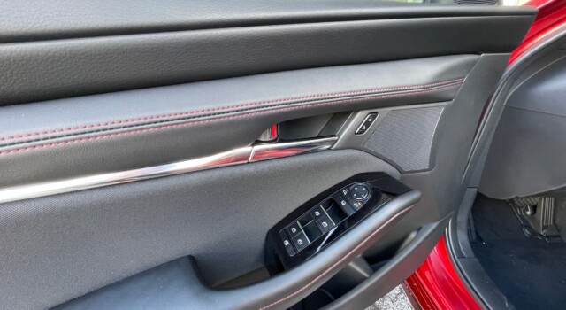 MAZDA 3 Hatchback SKYACTIV-X M Hybrid 186 AWD Homura Automat