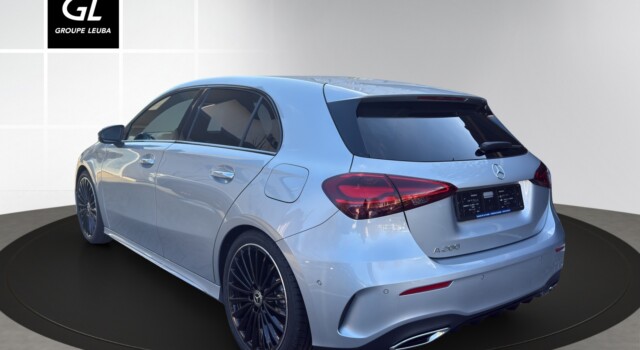 MERCEDES-BENZ A 200 Night Star 7G-DCT