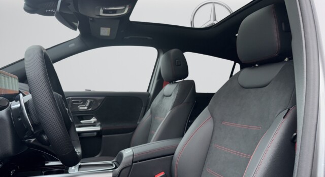 MERCEDES-BENZ GLA 35 AMG GLA AMG 35 4Matic 8G-DCT