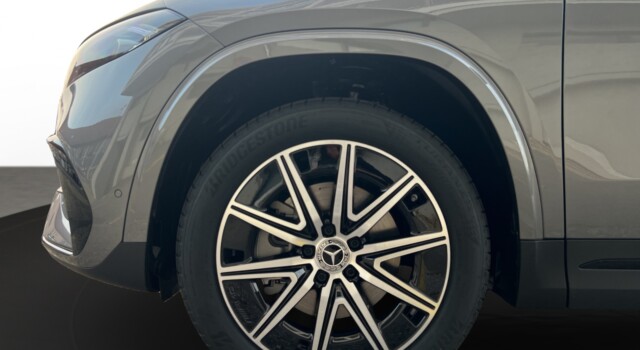 MERCEDES-BENZ EQA 350 66,5 kWh 4Matic Excellence