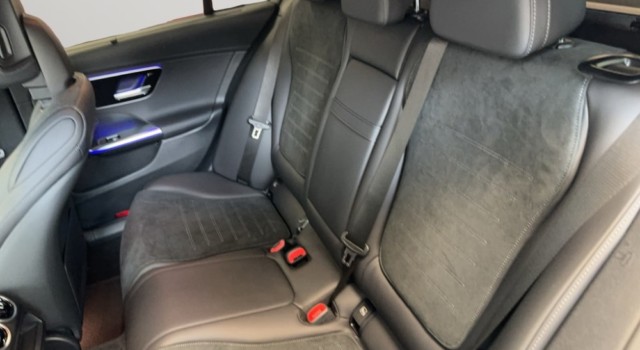 MERCEDES-BENZ C 300 de T 4Matic