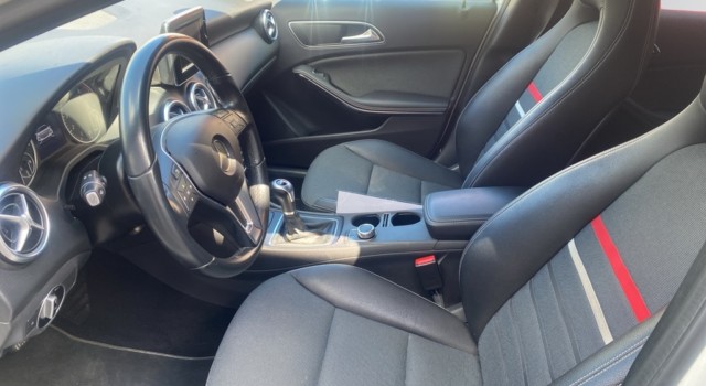 MERCEDES-BENZ A 180 Style