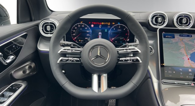 MERCEDES-BENZ GLC 220 d 4Matic 9G-Tronic
