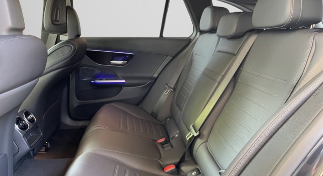 MERCEDES-BENZ C 220 d T 4 Matic