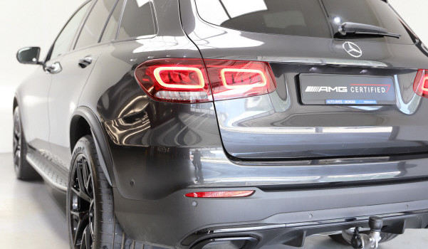 MERCEDES-BENZ GLC 300 e AMG Line 4Matic