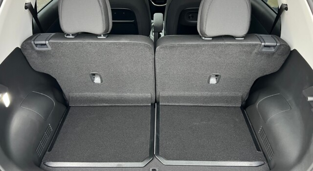 HYUNDAI INSTER 49kWh Amplia