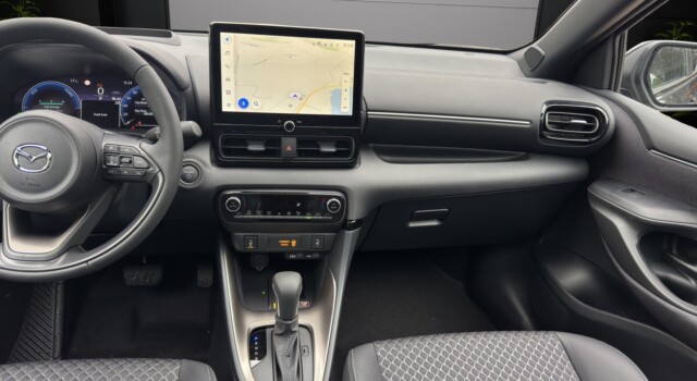MAZDA 2 Hybrid Homura Plus
