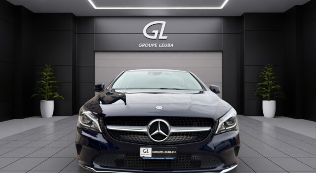 MERCEDES-BENZ CLA 220 Urban 4Matic