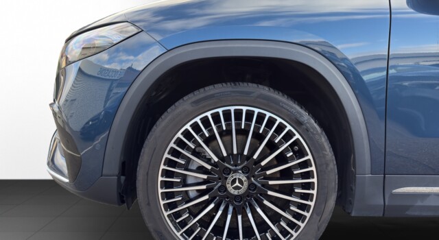 MERCEDES-BENZ EQA 350 AMG Line 4Matic