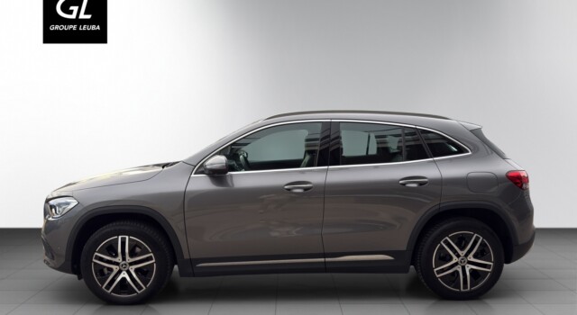 MERCEDES-BENZ GLA 250 e Progressive 8G-DCT