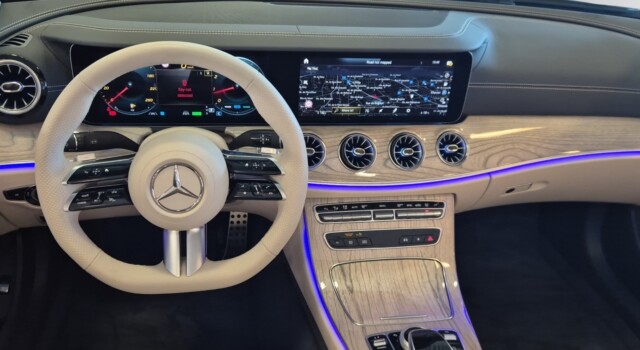 MERCEDES-BENZ E 200 Cabriolet 4Matic AMG Line 9G-Tronic