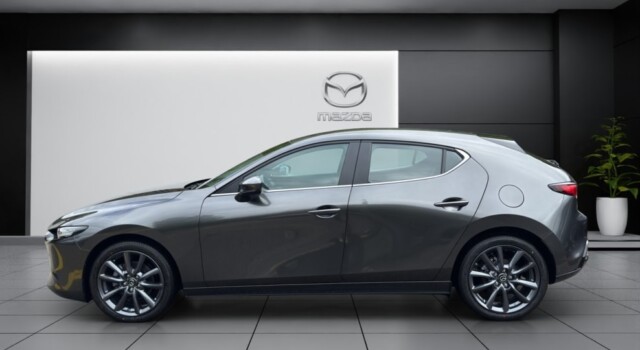 MAZDA 3 Hatchback SKYACTIV-G M Hybrid 140 Centre Line Automat