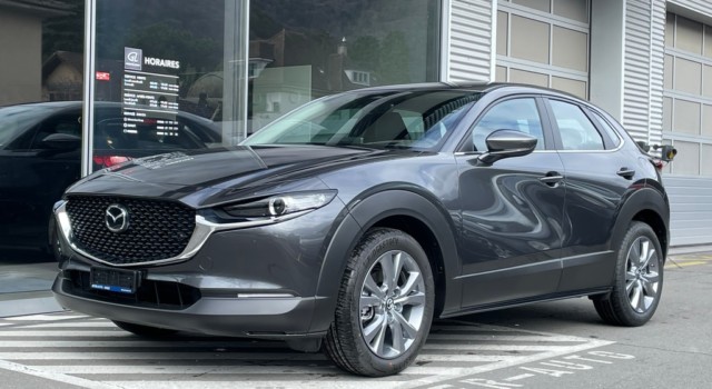 MAZDA CX-30 SKYACTIV-X 186 M Hybrid Centre Line AWD AT