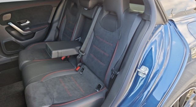 MERCEDES-BENZ CLA 250 CLA Shooting Brake 250 4Matic 7G-DCT Swiss Star