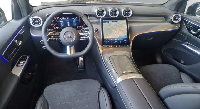 MERCEDES-BENZ GLC 300 e 4Matic EQ Star 9G-Tronic