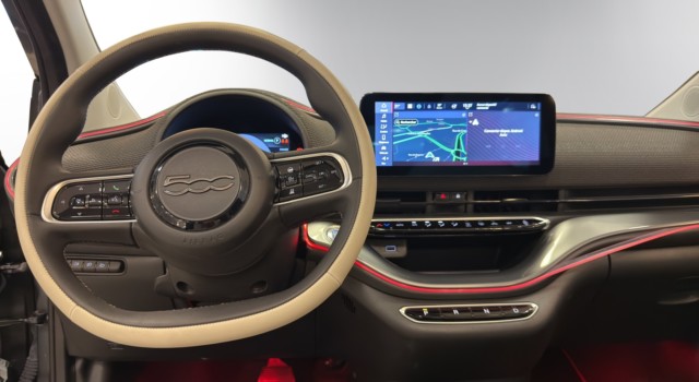 FIAT 500 C el 87 kW La Prima