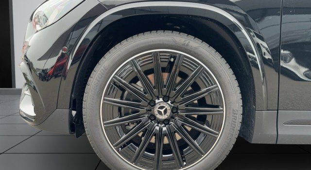 MERCEDES-BENZ GLA 250 4Matic 8G-DCT Swiss Star