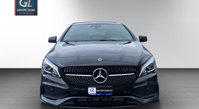 MERCEDES-BENZ CLA 200 AMG Line