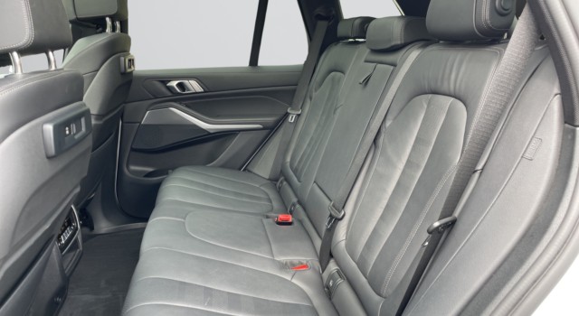 BMW X5 xDrive 48V 40d M Sport Steptronic