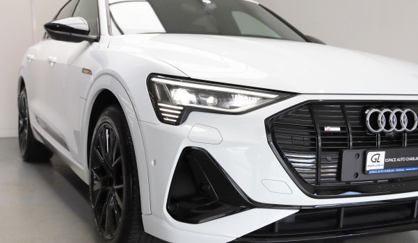 AUDI e-tron 55 S Line qu