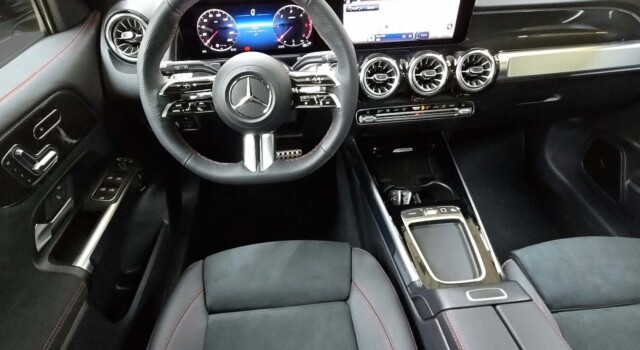 MERCEDES-BENZ GLB 220 d 4Matic 8G-Tronic