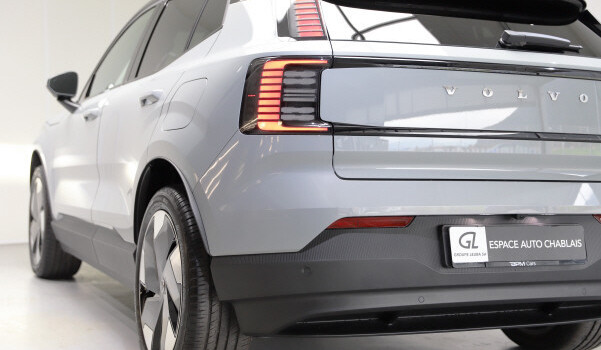 VOLVO EX 30 EX30 E60 69kWh Ext RaPlus