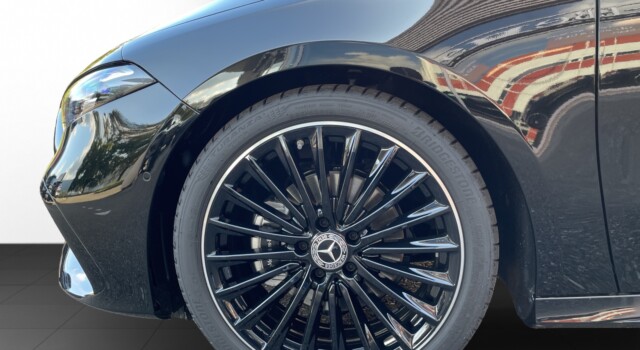 MERCEDES-BENZ A 200 Night Star 7G-DCT