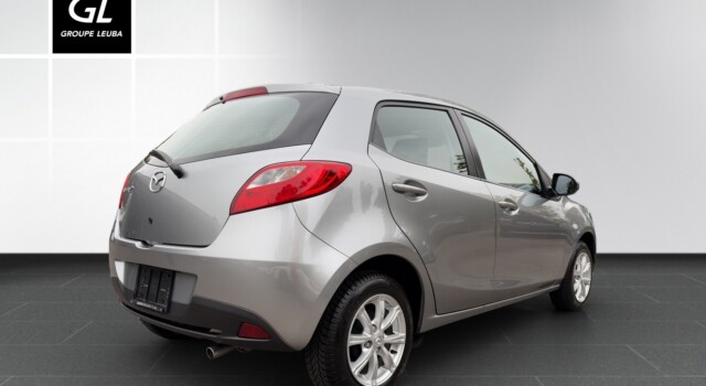 MAZDA 2 1.5i 16V Exclusive Automatic