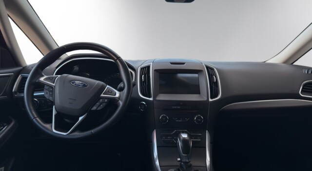 FORD S-MAX 2.0 SCTi Titanium