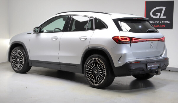 MERCEDES-BENZ EQA 250 AMG Line AMG Line