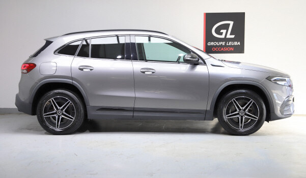 MERCEDES-BENZ EQA 250 AMG Line AMG Line