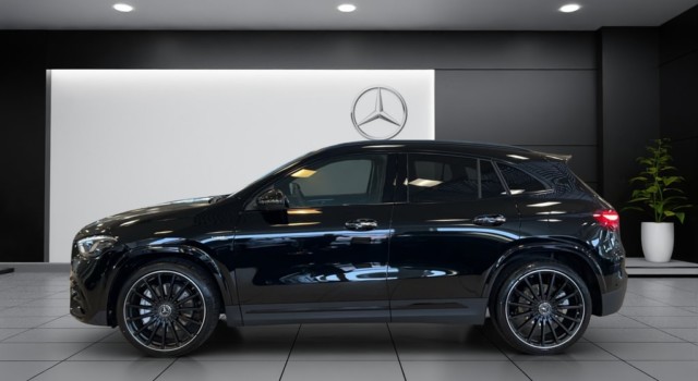 MERCEDES-BENZ GLA 35 AMG GLA AMG 35 4Matic 8G-DCT