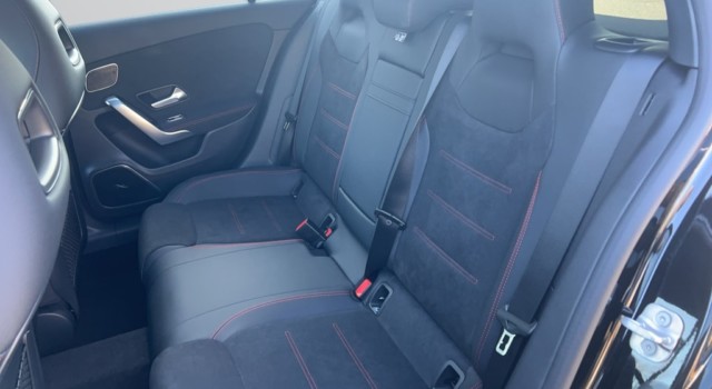MERCEDES-BENZ A 220 4Matic 8G-DCT