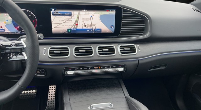 MERCEDES-BENZ GLE 300 d 4Matic 9G-Tronic