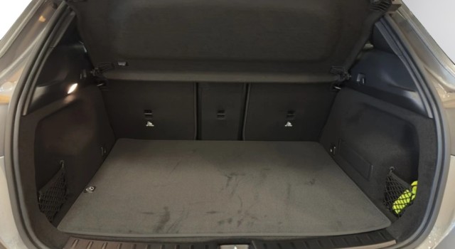 MERCEDES-BENZ EQA 350 66,5 kWh 4Matic Swiss Star