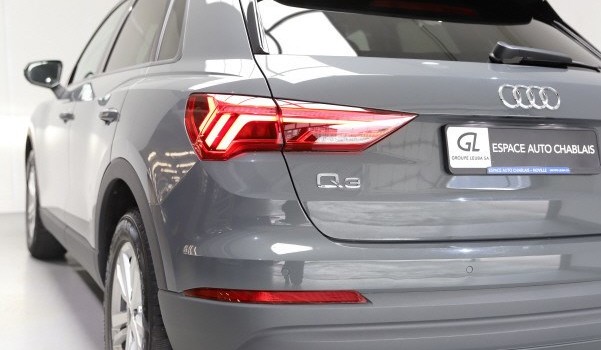 AUDI Q3 35 TFSI Attraction