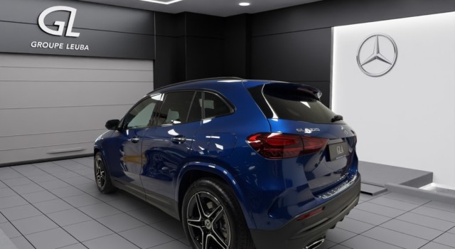 MERCEDES-BENZ GLA 220 4Matic 8G-DCT