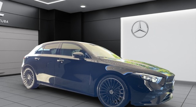 MERCEDES-BENZ A 200 Night Star 7G-DCT