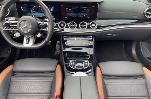 MERCEDES-BENZ E 53 AMG 4 Matic+ Cab.