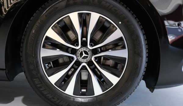 MERCEDES-BENZ A 160 SE Line SE Line